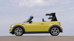 Mini Cabrio - z wiatrem we włosach