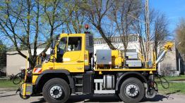 Unimog - narzędzie na kołach