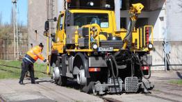 Unimog - narzędzie na kołach