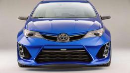 Scion iM Concept - w sportowych ciuchach