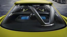 BMW 3.0 CSL Hommage - przeszłość wg młodych