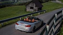 Nowe BMW M4 Cabrio na kolejnych zdjęciach