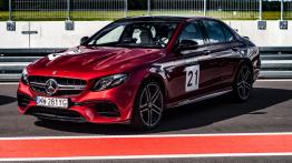 AMG Driving Academy – ujarzmić setki koni mechanicznych