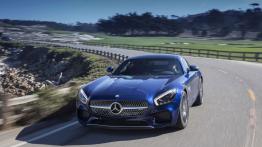 Mercedes-AMG GT S na kalifornijskich drogach - widok z przodu