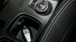 Suzuki SX4 S-Cross 4WD 1.6 VVT 120 KM - Bezpieczny mieszczuch