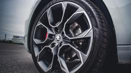Skoda Octavia RS i Scout po liftingu - co zyskały po zmianach?
