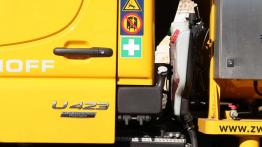 Unimog - narzędzie na kołach