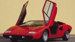 Lamborghini Countach - widok z przodu