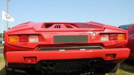 Lamborghini Countach - widok z tyłu
