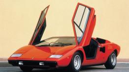 Lamborghini Countach - widok z przodu