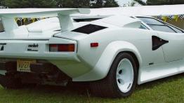 Lamborghini Countach - widok z tyłu