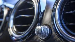 Mercedes-AMG GT S na kalifornijskich drogach - nawiew