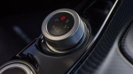 Mercedes-AMG GT S na kalifornijskich drogach - pokrętło do sterowania trybami jazdy