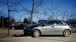 Honda Civic VIII Hatchback 5d - galeria społeczności - lewy bok