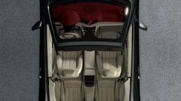 Dyskretny urok uniwersalności