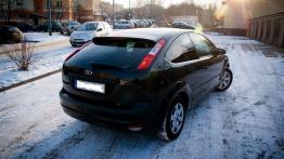 Ford Focus II Hatchback 3d - galeria społeczności - widok z tyłu