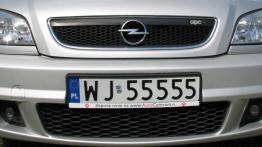 Opel Zafira A Van - galeria społeczności - grill