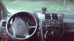 Mercedes Vito Furgon - galeria społeczności - kokpit