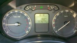 Skoda Octavia II Hatchback - galeria społeczności - deska rozdzielcza