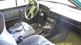 FSO Polonez  Truck - galeria społeczności - widok ogólny wnętrza z przodu