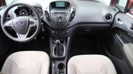 Ford Tourneo Courier - mały samochód, ogromne możliwości