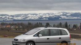 Opel Zafira A Van - galeria społeczności - lewy bok