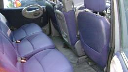 Fiat Multipla I Minivan - galeria społeczności - tylna kanapa
