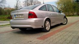 Opel Vectra B Hatchback - galeria społeczności - widok z tyłu
