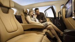 Opel Zafira Tourer Concept - Pociąg do nowoczesności