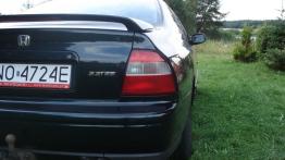 Honda Accord V Coupe - galeria społeczności - prawy tylny reflektor - wyłączony
