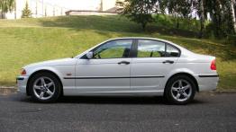 BMW Seria 3 Sedan - galeria społeczności - lewy bok