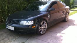 Volkswagen Passat B5 Sedan - galeria społeczności - widok z przodu