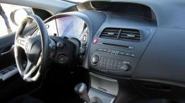 Honda Civic VIII - powrót do przyszłości