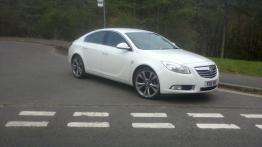 Opel Insignia  Hatchback - galeria społeczności - prawy bok