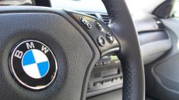 BMW Seria 3 Sedan - galeria społeczności - sterowanie w kierownicy