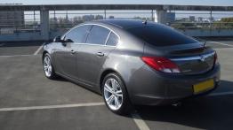 Opel Insignia  Hatchback - galeria społeczności - lewy bok