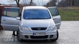 Opel Zafira A Van - galeria społeczności - widok z przodu