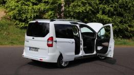 Ford Tourneo Courier - mały samochód, ogromne możliwości