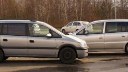 Opel Zafira A Van - galeria społeczności - lewy bok