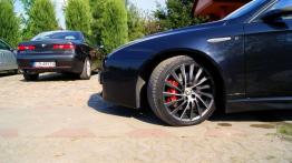 Alfa Romeo 159  Sedan - galeria społeczności - lewe przednie nadkole