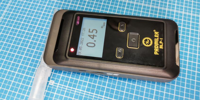 Kara za jazdę po alkoholu nie zawsze taka sama. Czym się różni stan nietrzeźwości od stanu po użyciu?