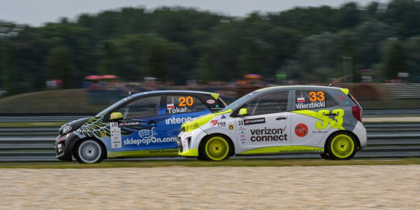 KIA PLATINUM CUP – Konrad Wróbel liderem klasyfikacji