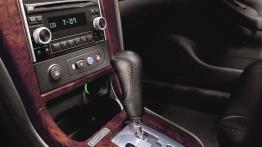 Subaru Outback - konsola środkowa