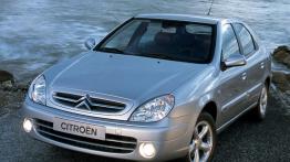Citroen Xsara II Hatchback - przód - reflektory wyłączone