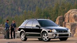 Subaru Outback - widok z przodu