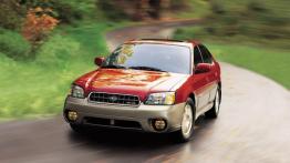 Subaru Outback - widok z przodu