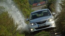 Subaru Impreza 2007 Hatchback - widok z przodu