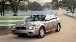 Subaru Outback - widok z przodu