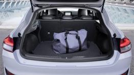 Hyundai i30 Fastback - bagażnik