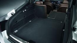 Audi A7 Sportback - tylna kanapa złożona, widok z bagażnika